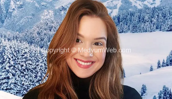 Evren Altınbaş Medyum Defne